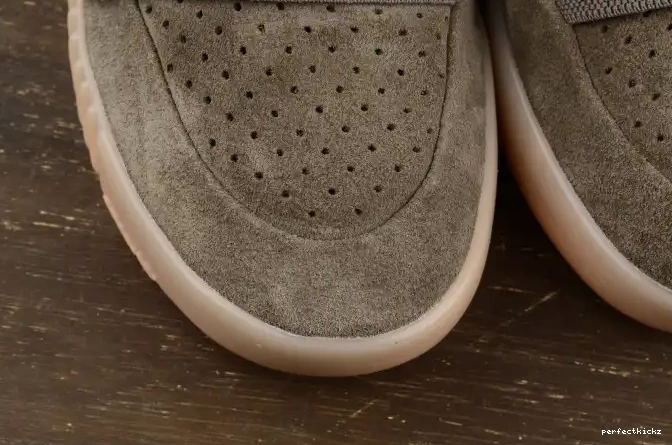 Light 750 Boost adidas Brown Yeezy BY2456 0518